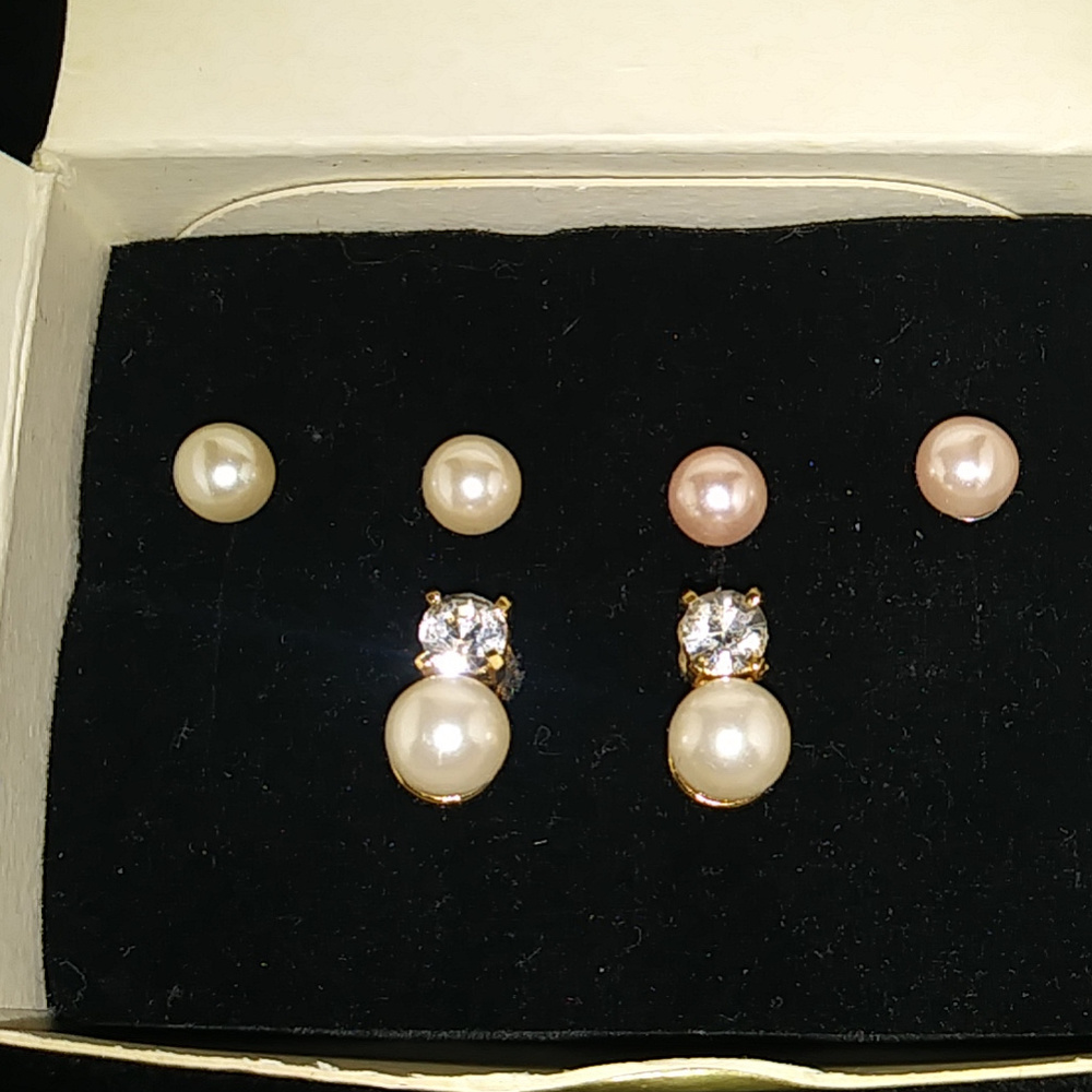 Avon Earrings clip-on & pierced Lot of 4 boxes NIB